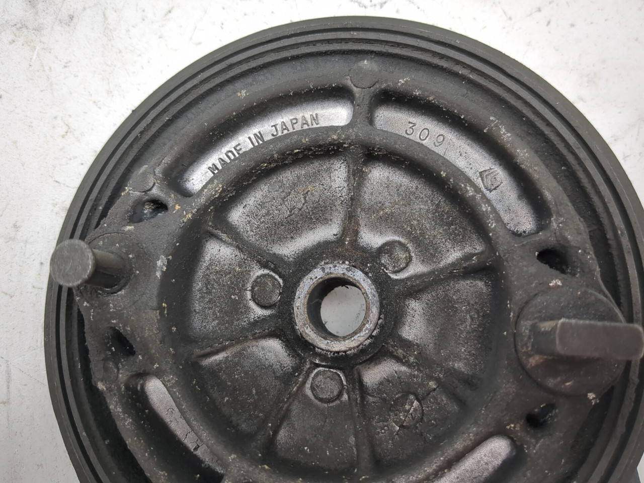 09-19 Suzuki TU250X Rear Brake Drum Backing Plate 64210-39115